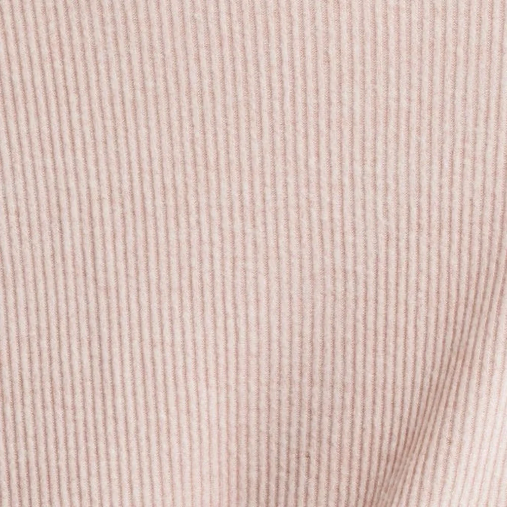 Open Edit Comfy Thermal Shortie Pajamas | Size XS - Picture 7 of 8